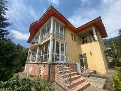 ویلا دوخوابه جنگلی رویایی 1