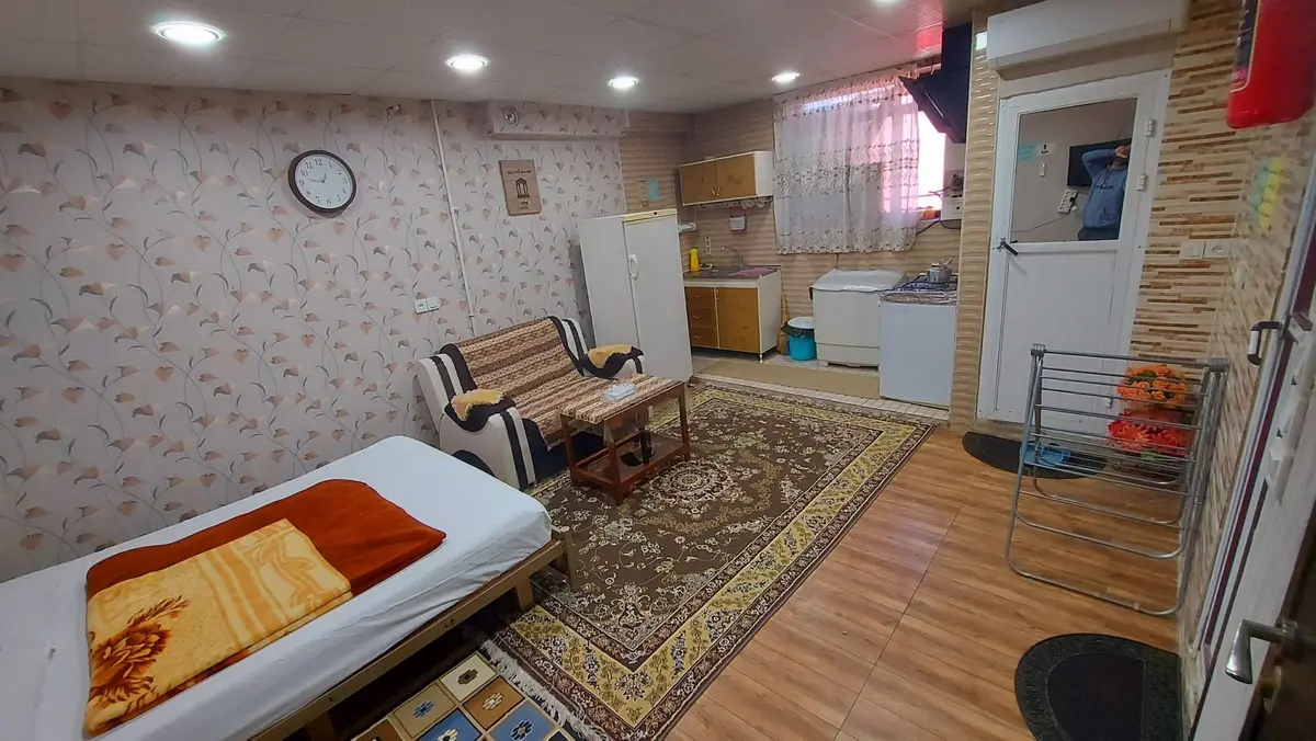 سوئیت فلت آدینه 1