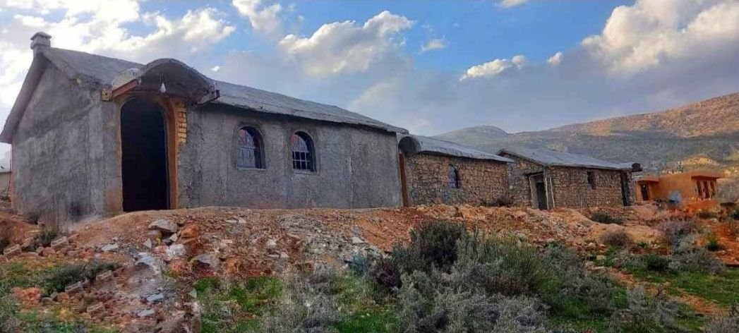مجتمع اقامتگاهی ایل یورد - واحد کومه سنتی سنگی
