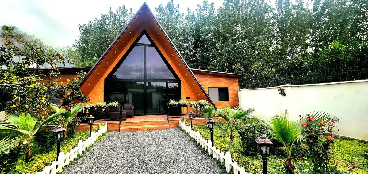 ویلا دوخوابه استخردار آبگرم فنلاندی