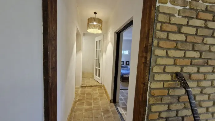 هاستل خانه سکوت واحد سایه - واحد سایه