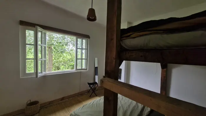 هاستل هاستل خانه سکوت - واحد باران