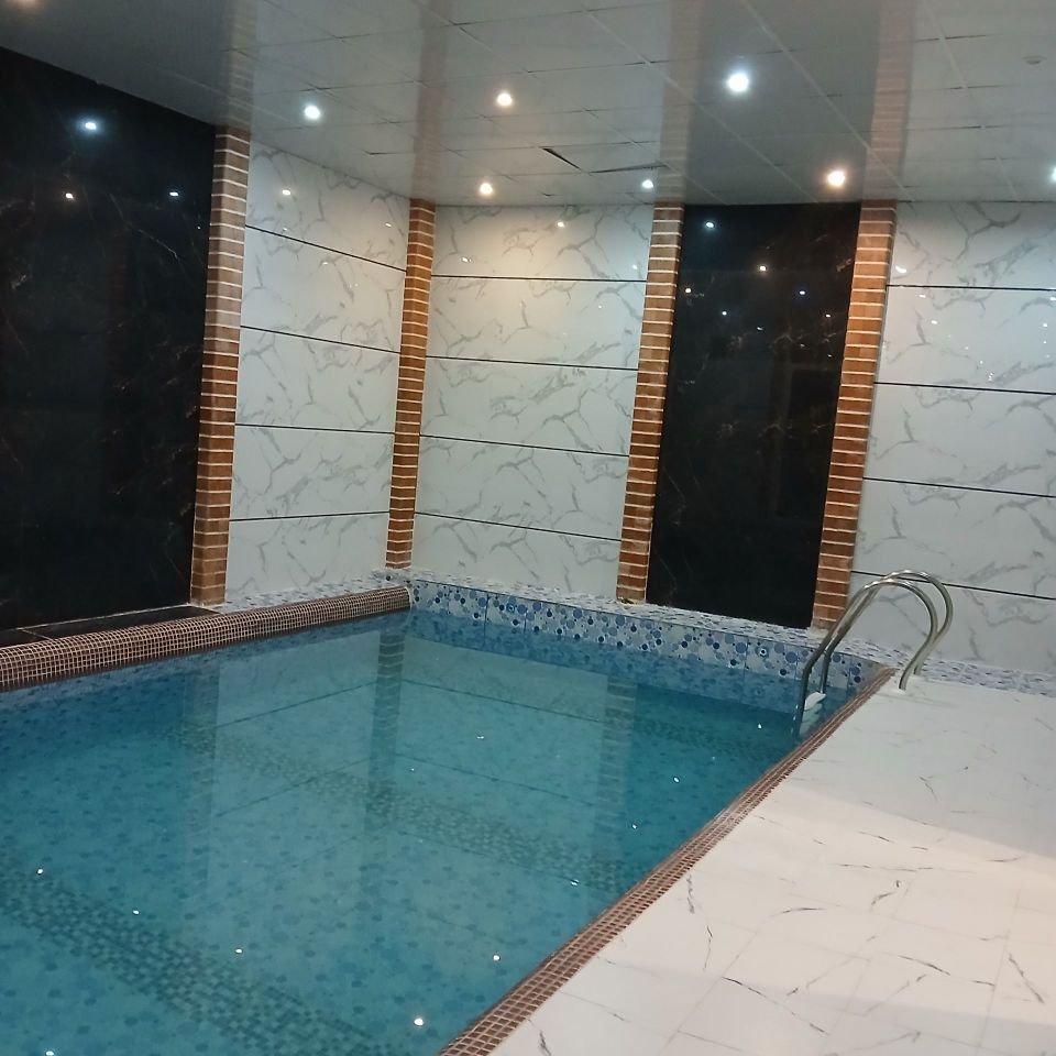 دوخوابه استخردار آبگرم شیکو