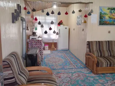 کلبه یک خوابه چوبی جنگلی کتیبه 3