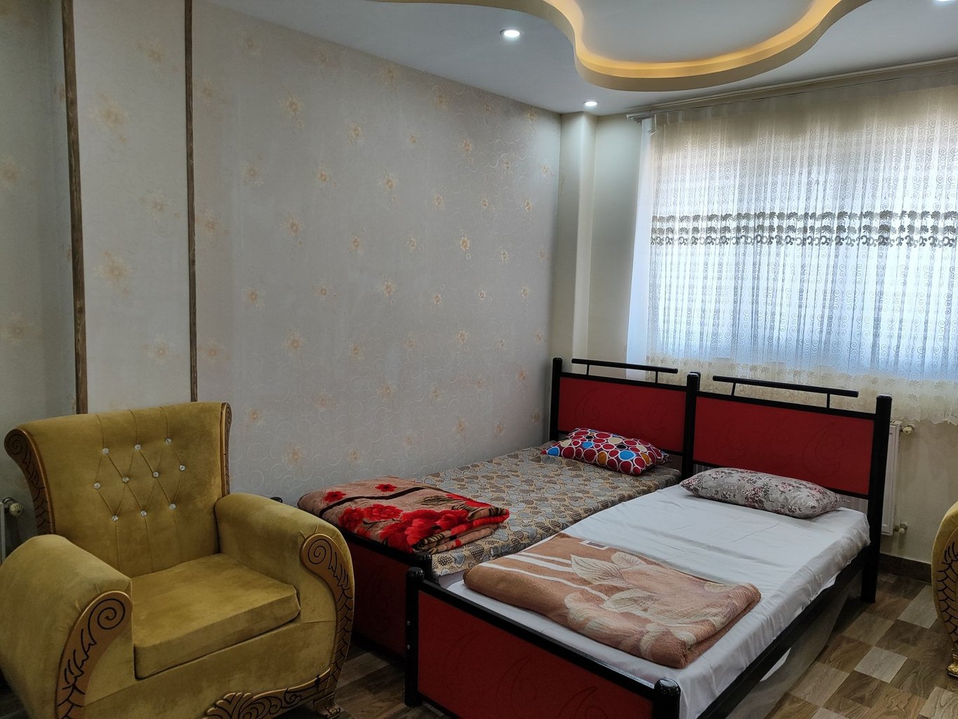 یک خوابه تانای 33