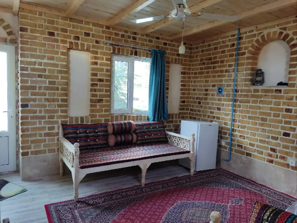 اقامتگاه سنتی خانه صفا - واحد 1