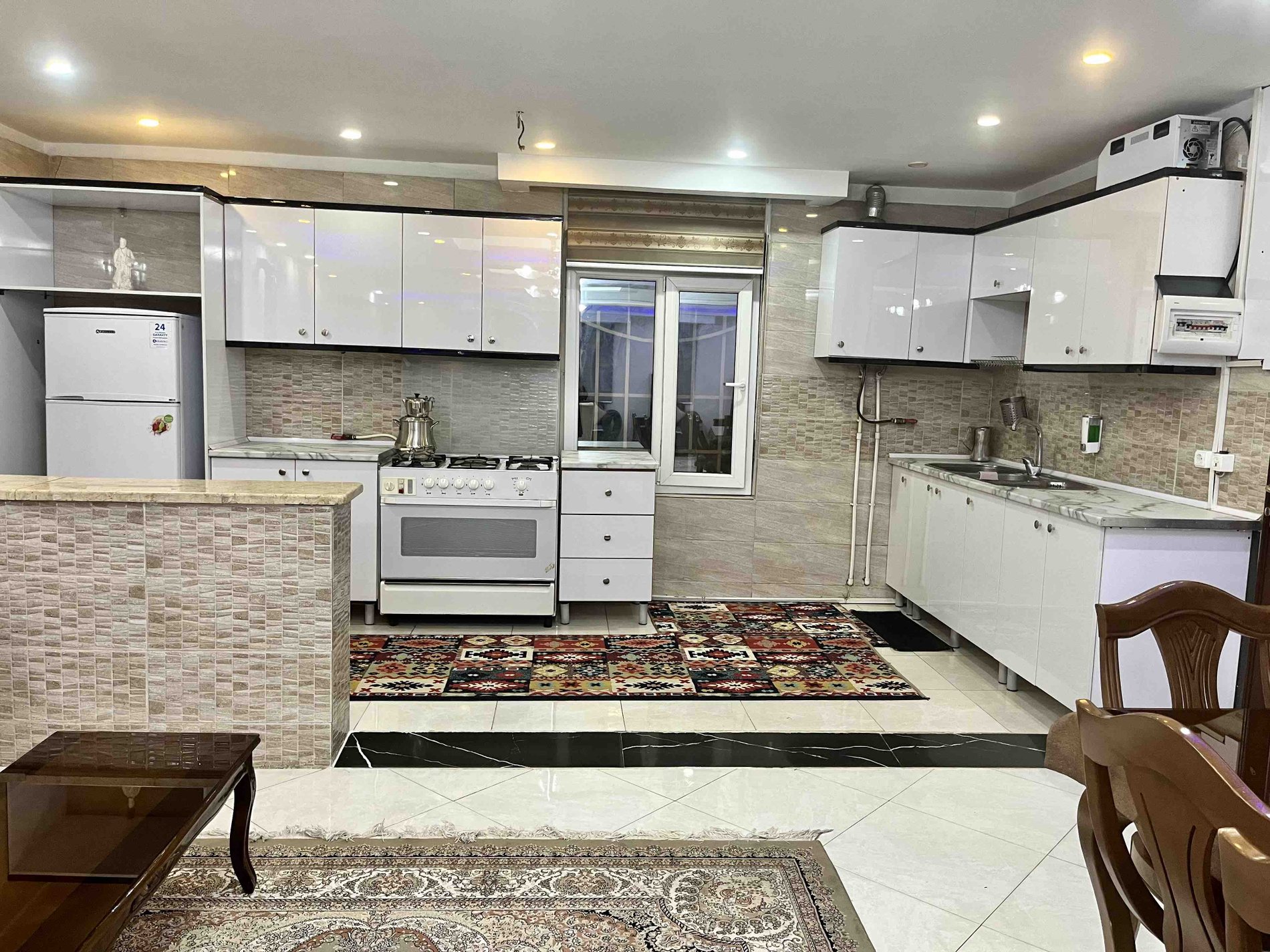 دوخوابه استخردار آبگرم پارسا 1