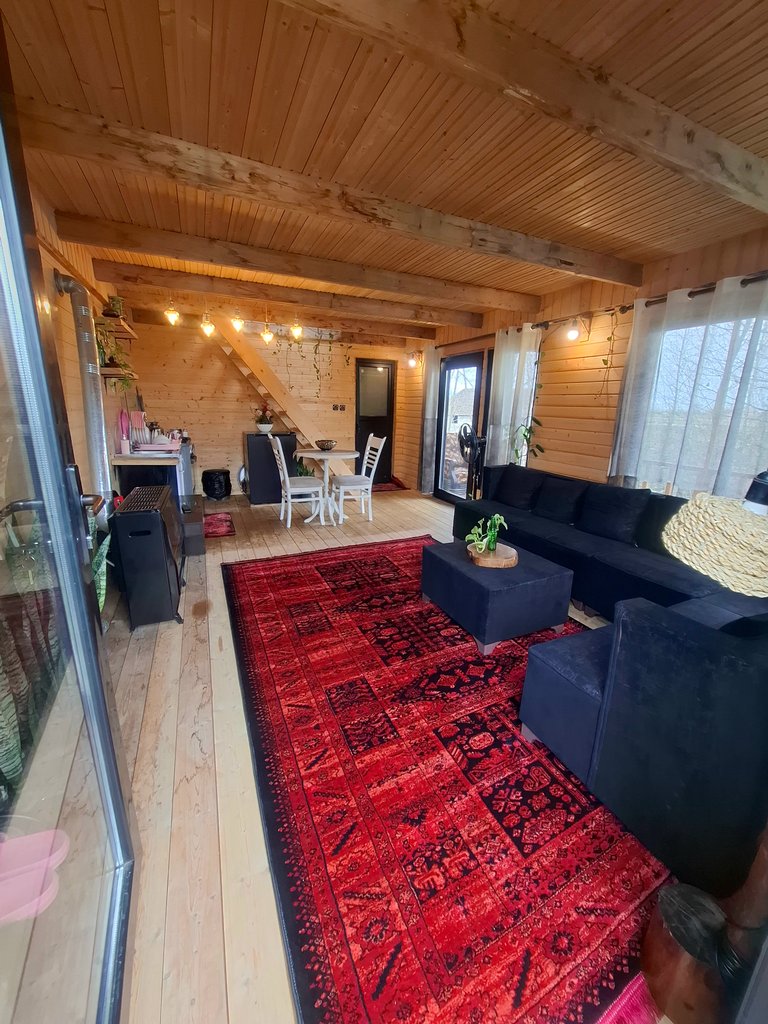 کلبه یک خوابه چوبی عباسی