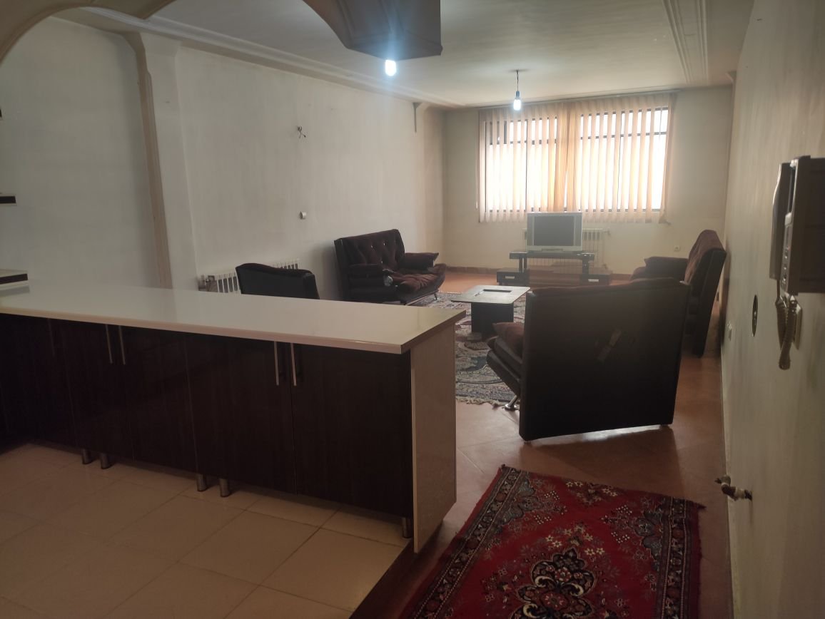 آپارتمان دوخوابه نصر 3