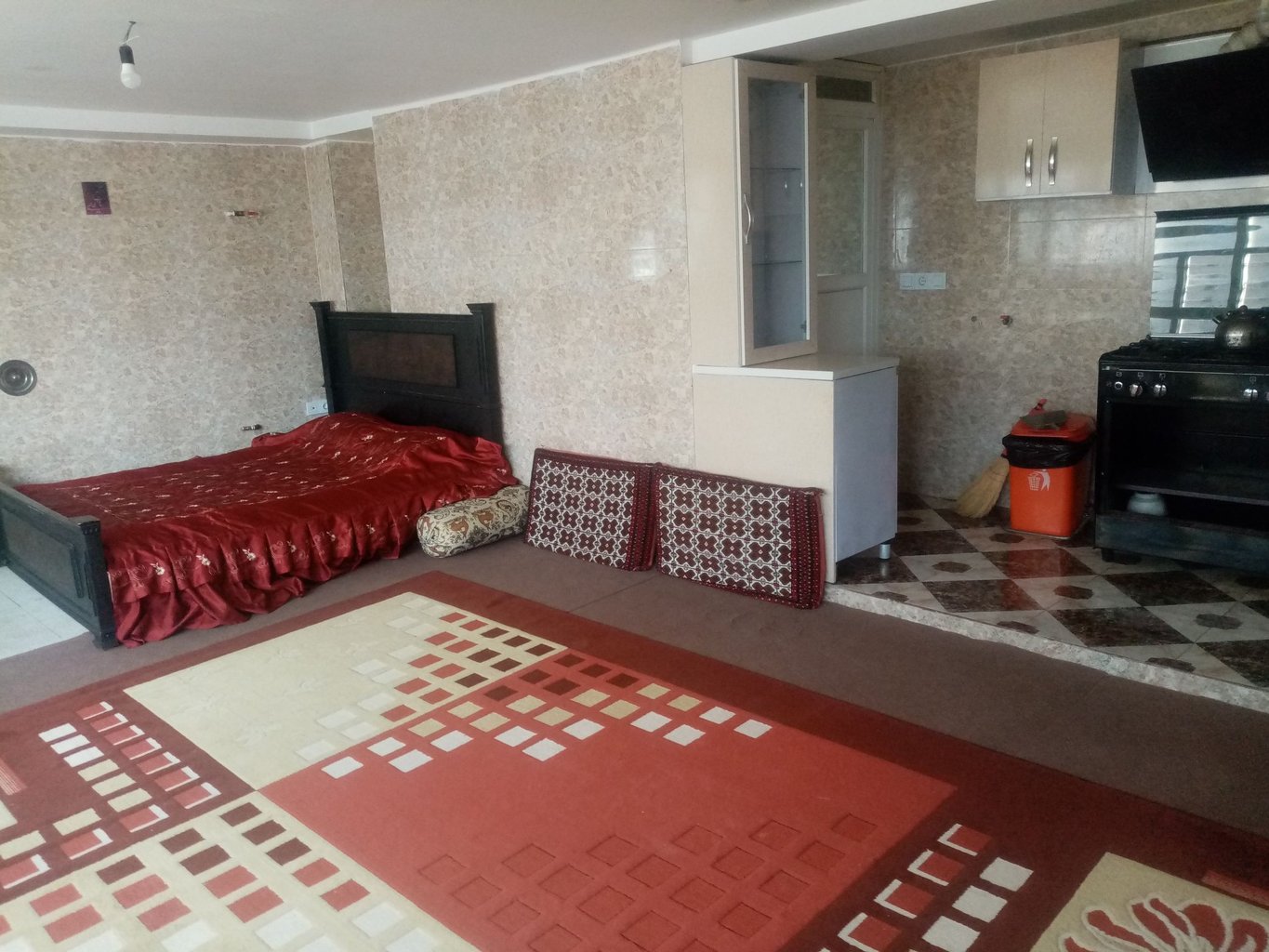 سوئیت فلت گیتی فروز