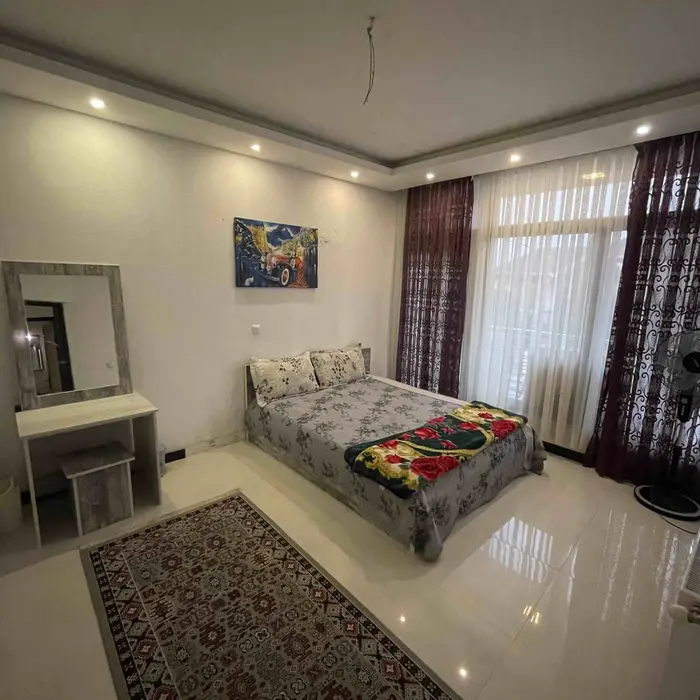 آپارتمان چهارخوابه استخردار آبگرم مرجان