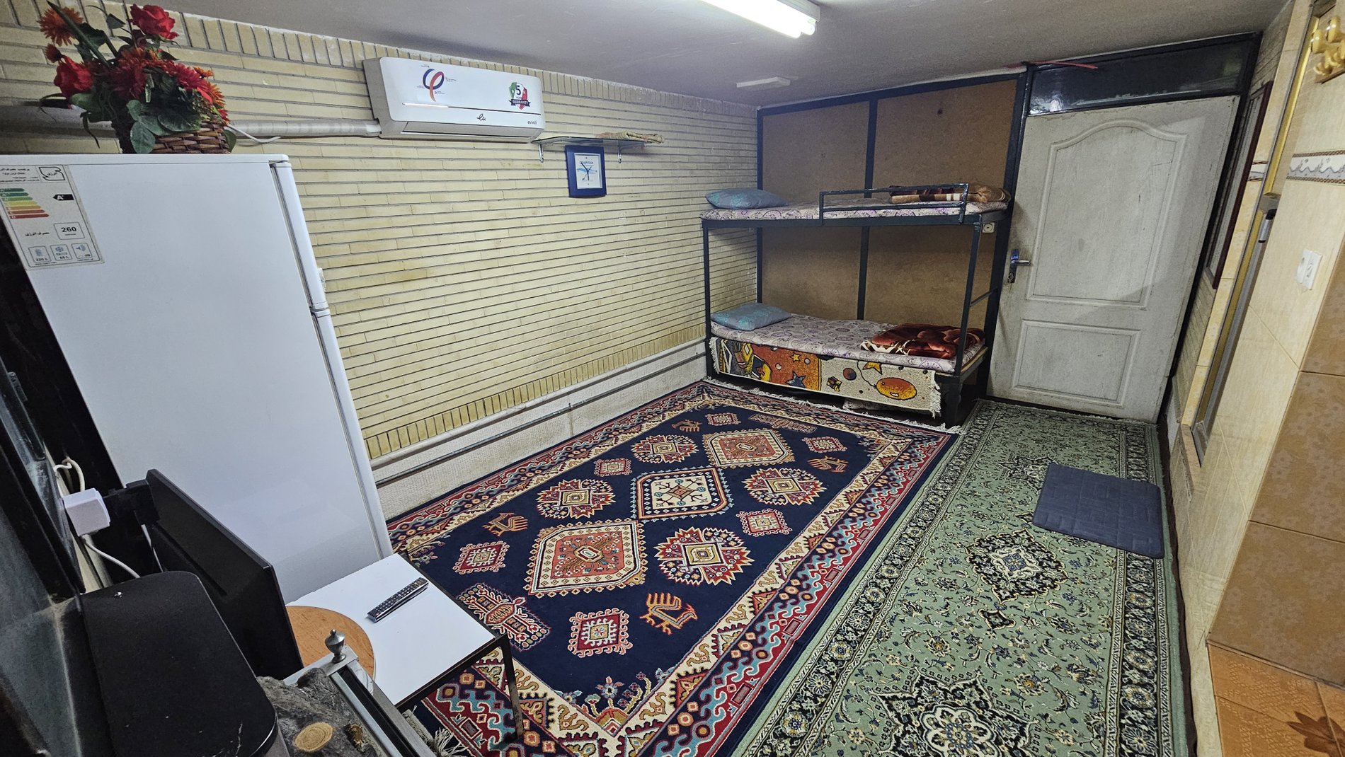سوئیت فلت حقیقت ۱۷