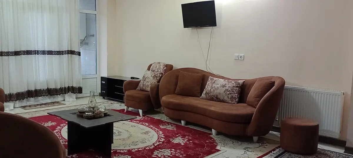 آپارتمان دوخوابه استقلال آزادی۱۰۳