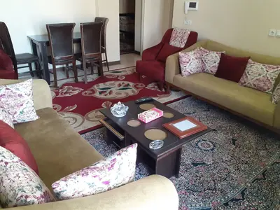 آپارتمان دوخوابه استقلال ۲۰۵