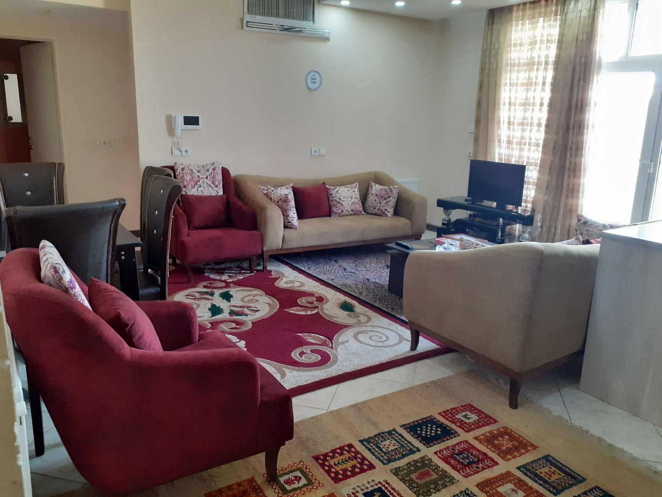 دوخوابه استقلال ۲۰۵