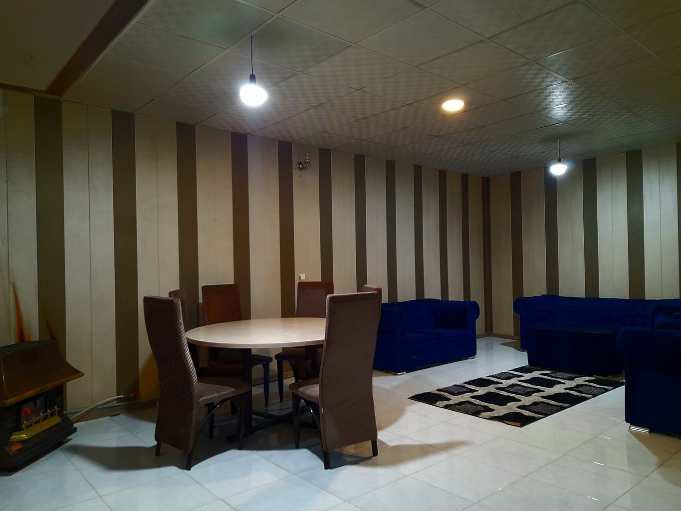 یک خوابه استخردار آبگرم کوهسار