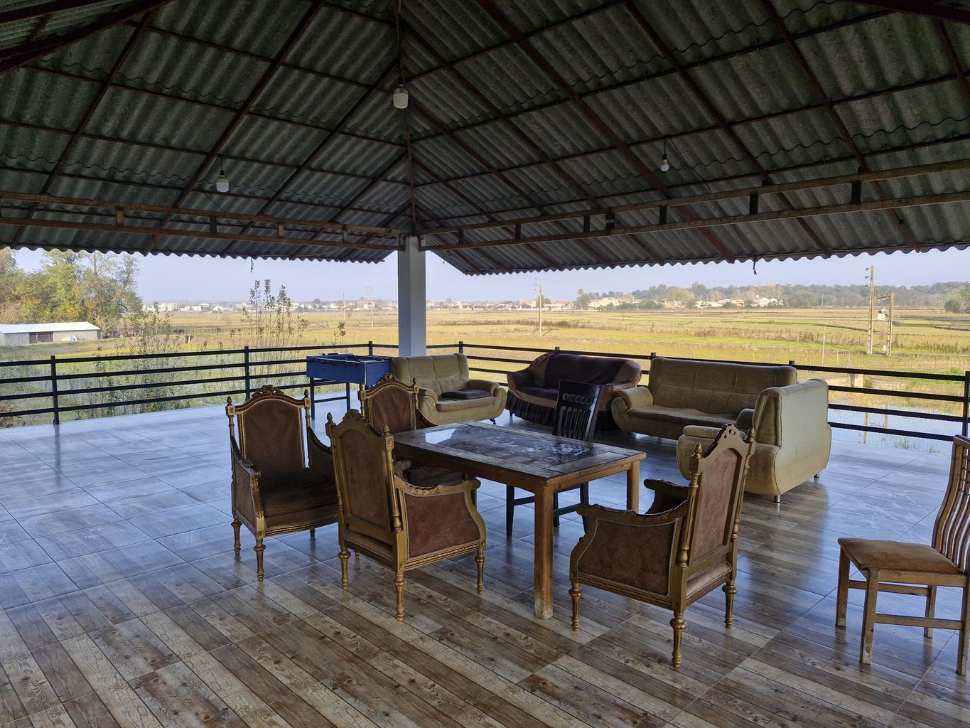 دوخوابه جنگلی رضوانیان