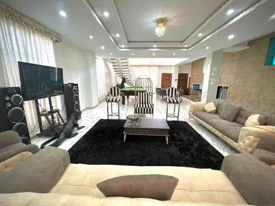 ویلا سه خوابه دوبلکس دو استخردار آبگرم آینوس