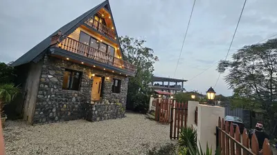 کلبه دوخوابه تریپلکس استخردار آبگرم پاتریس