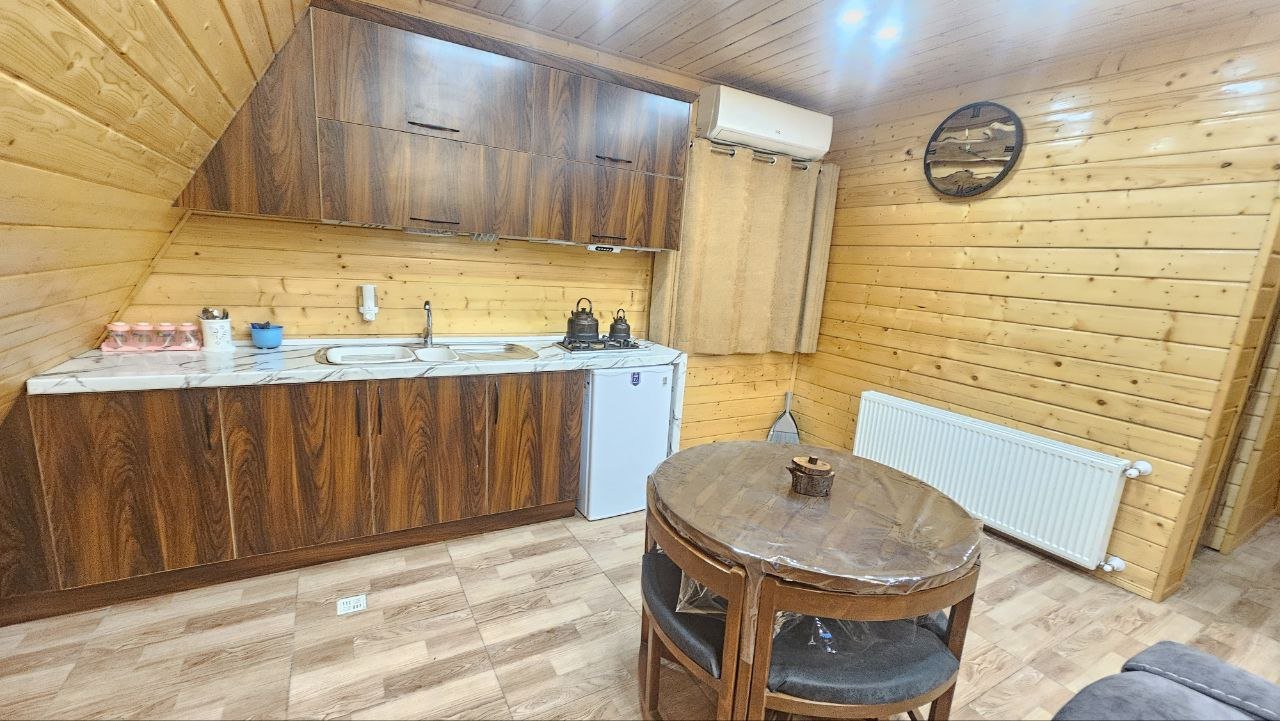 کلبه دوخوابه تریپلکس استخردار آبگرم پاتریس