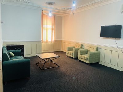 آپارتمان دوخوابه شاهد کریمی واحد چهار تخته