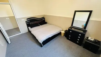 مجتمع اقامتی یک خوابه کریمی واحد ۱