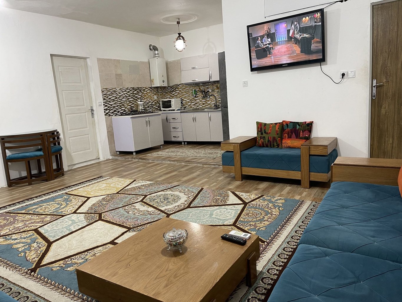 ویلا یک خوابه استخردار آبگرم زنیس