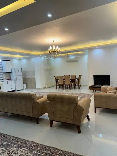 ویلا سه خوابه استخردار پردیس ۸