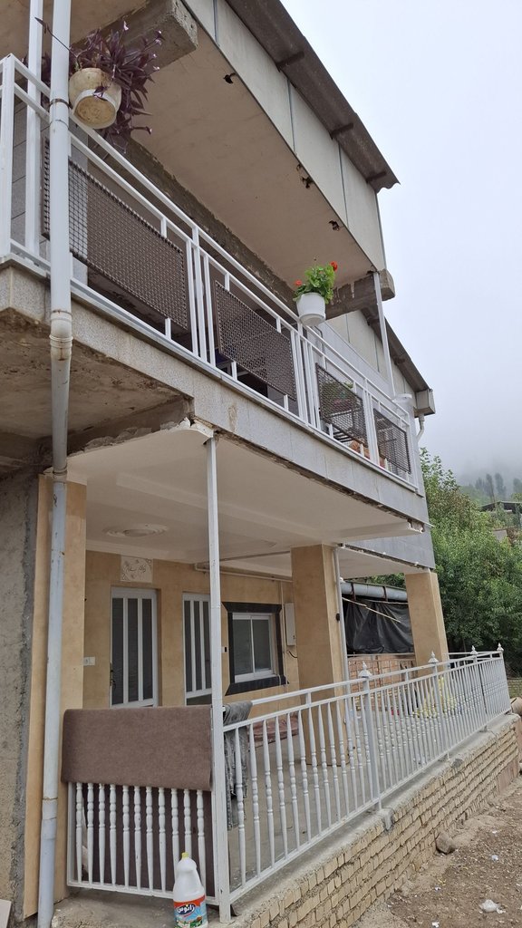 سوئیت دوخوابه کوهستانی برزگر