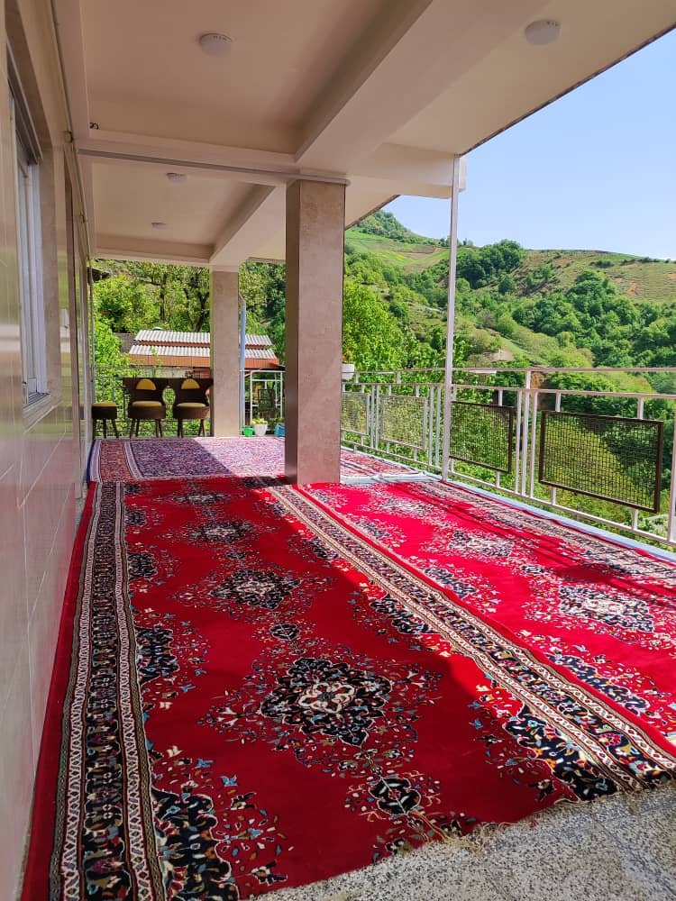 سوئیت دوخوابه کوهستانی خاک پیرزن