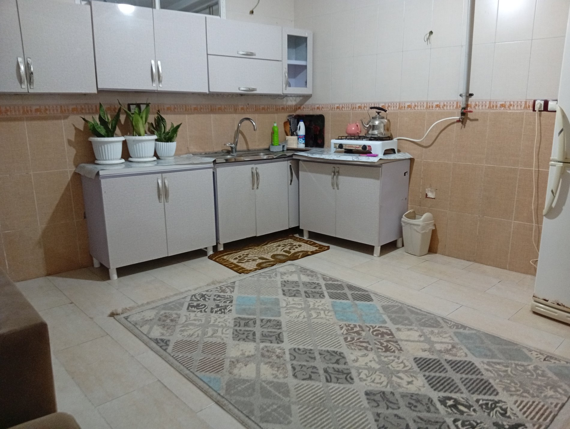 سوئیت یک خوابه خانه تو