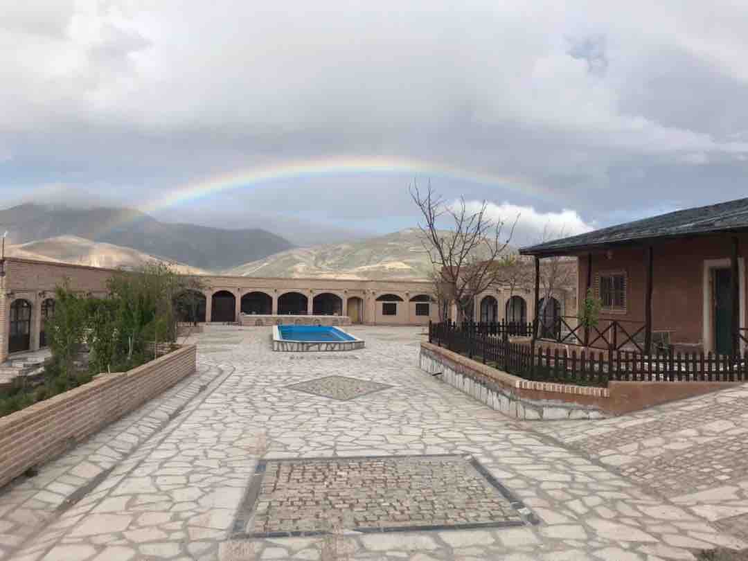 مجتمع اقامتگاهی بام خلخال - واحد سنتی چهارنفره مدل ۲ - محوطه مجتمع بام خلخال