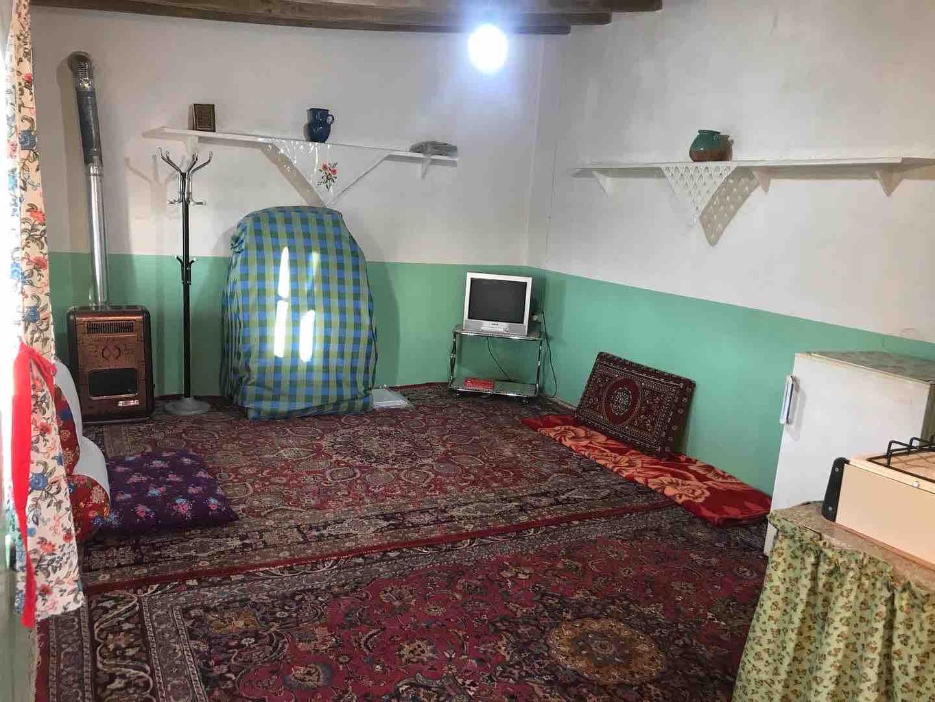 مجتمع اقامتگاهی بام خلخال - واحد سنتی سه نفره مدل ۲ - هال