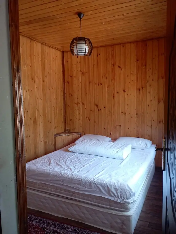 ویلا یک خوابه استخردار آبگرم تهرانی 1