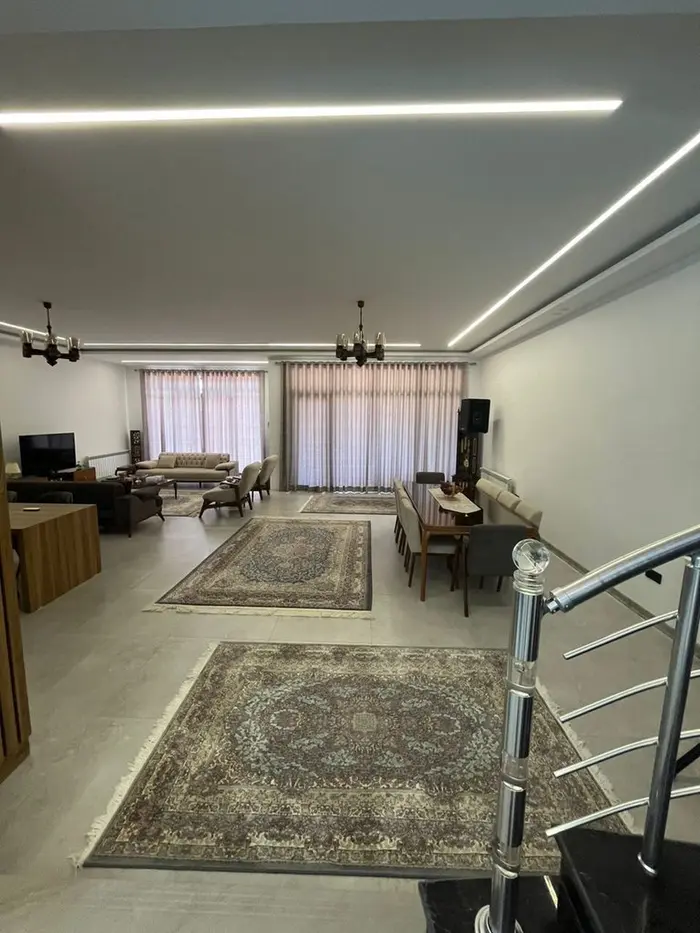 ویلا سه خوابه استخردار آبگرم ساحلی گلستان 7