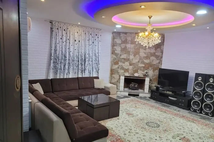 ویلا دوخوابه استخردار ساحل باغ سبز 1 - پذیرایی همکف