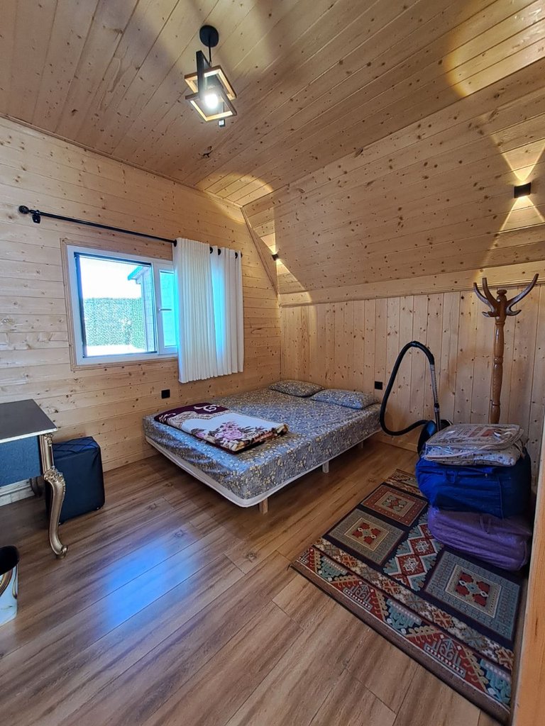 ویلا دوخوابه دوبلکس چوبی استخردار آبگرم قانعی