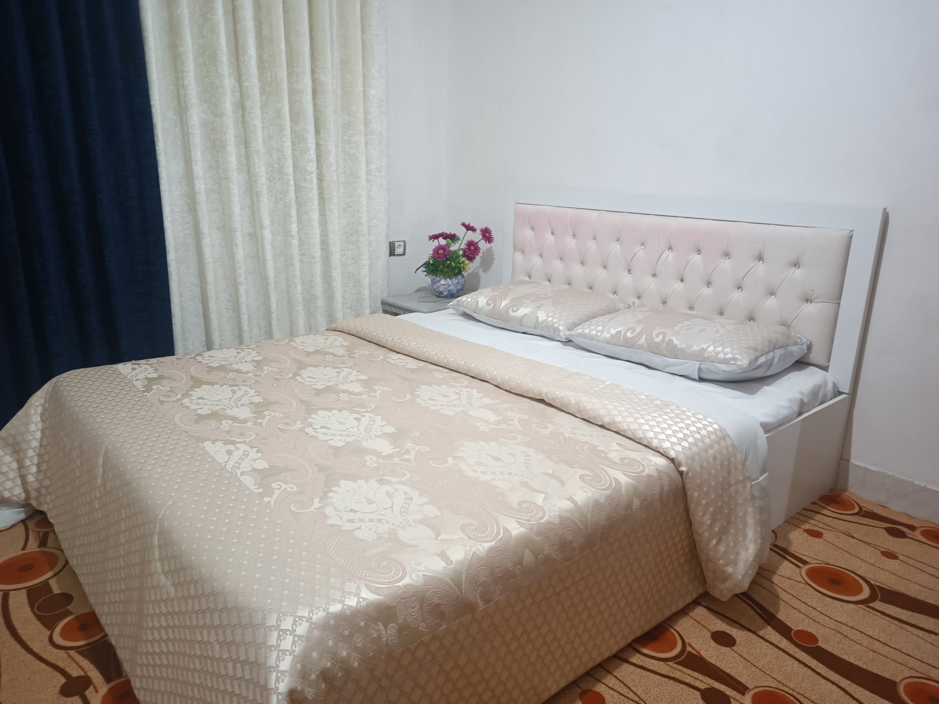 ویلا دوخوابه استخردار آبگرم ژیوان 1