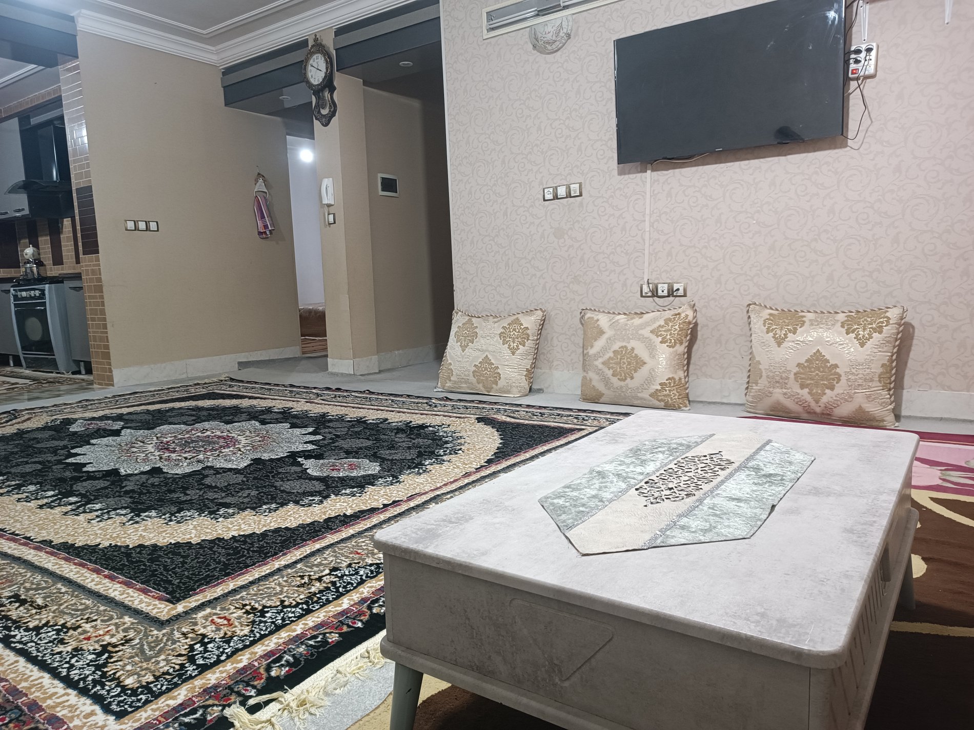 ویلا دوخوابه استخردار آبگرم ژیوان 1