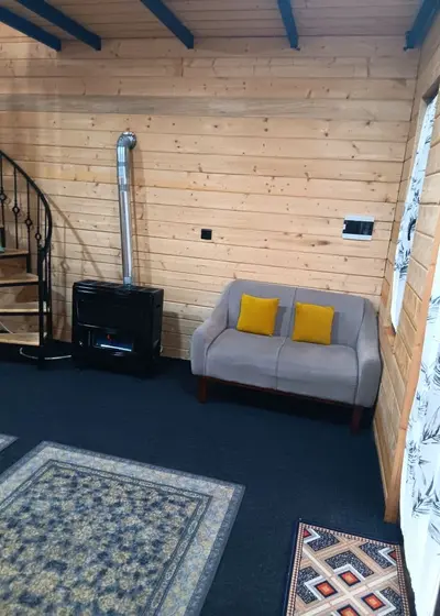 کلبه یک خوابه جنگلی دوبلکس اُم