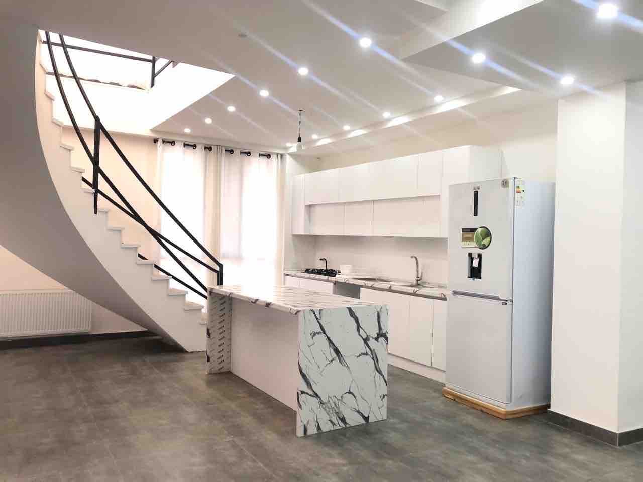 ویلا پنج خوابه استخردار آبگرم دانیال