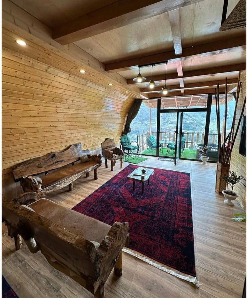 دوخوابه جنگلی استخردار رز قرمز