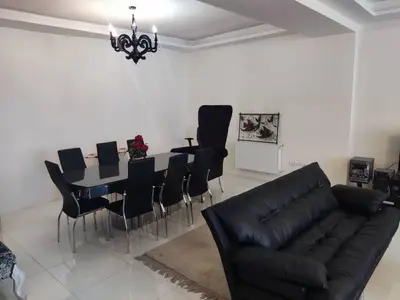 آپارتمان دوخوابه چلسی