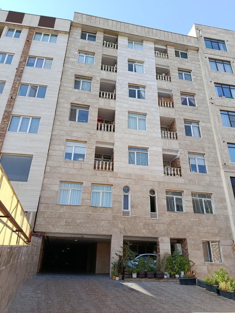 آپارتمان یک خوابه ساختمان محمدی