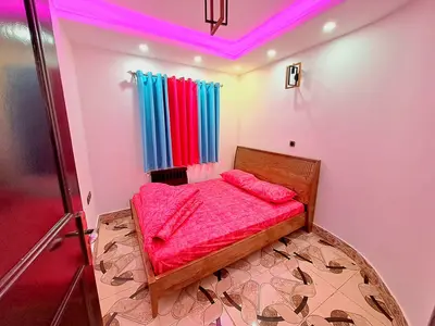 آپارتمان دوخوابه روجین ۵