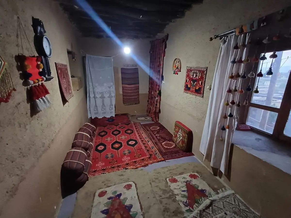 بوم گردی سرای هما - واحد 1