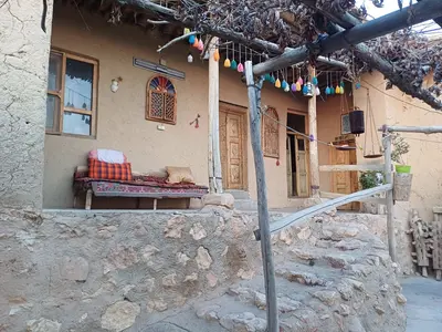 بومگردی سرای هما - واحد 1