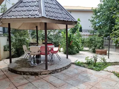 ویلا یک خوابه استخردار آبگرم علیخانی