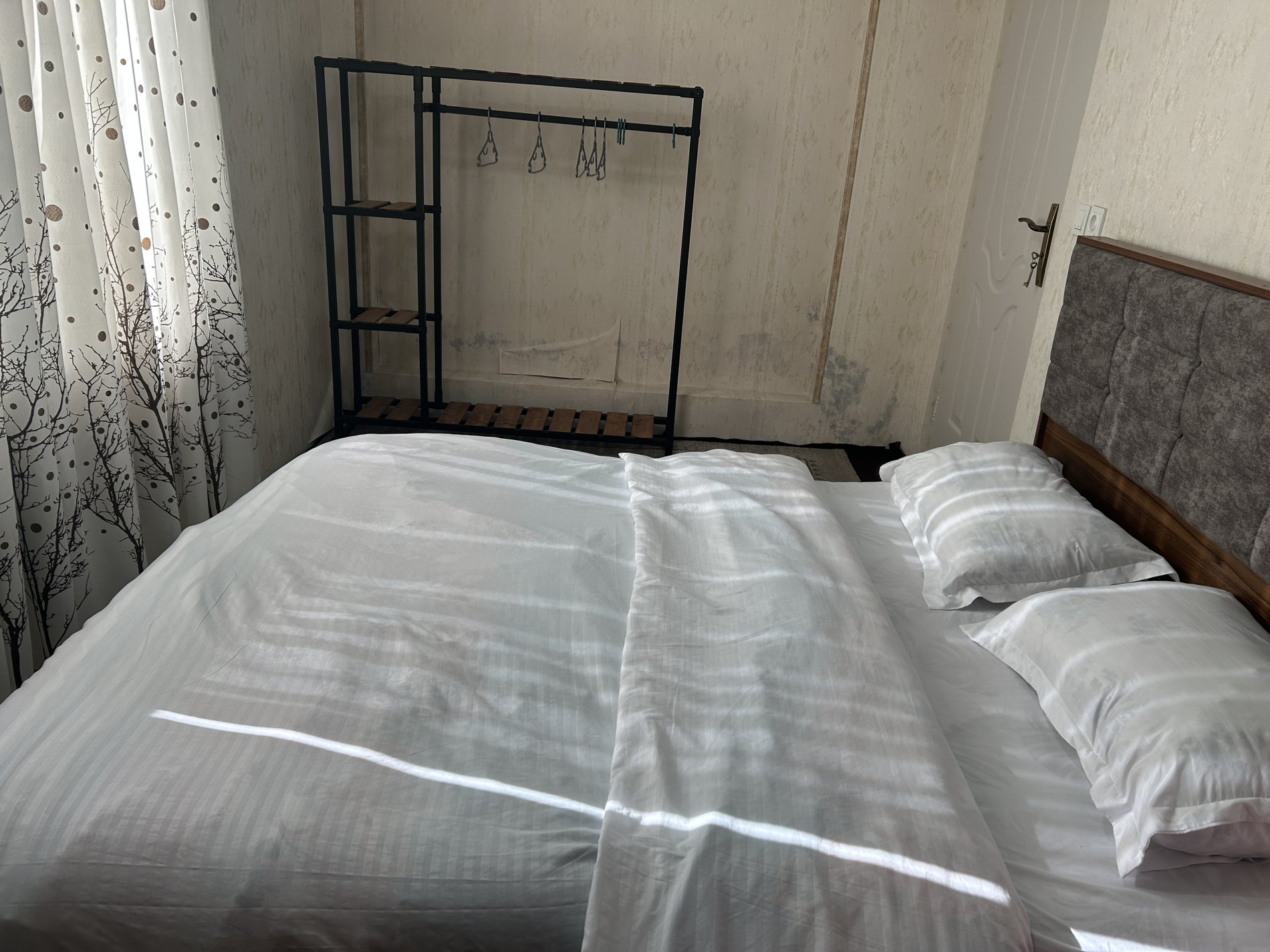 یک خوابه جکوزی دار علیخانی