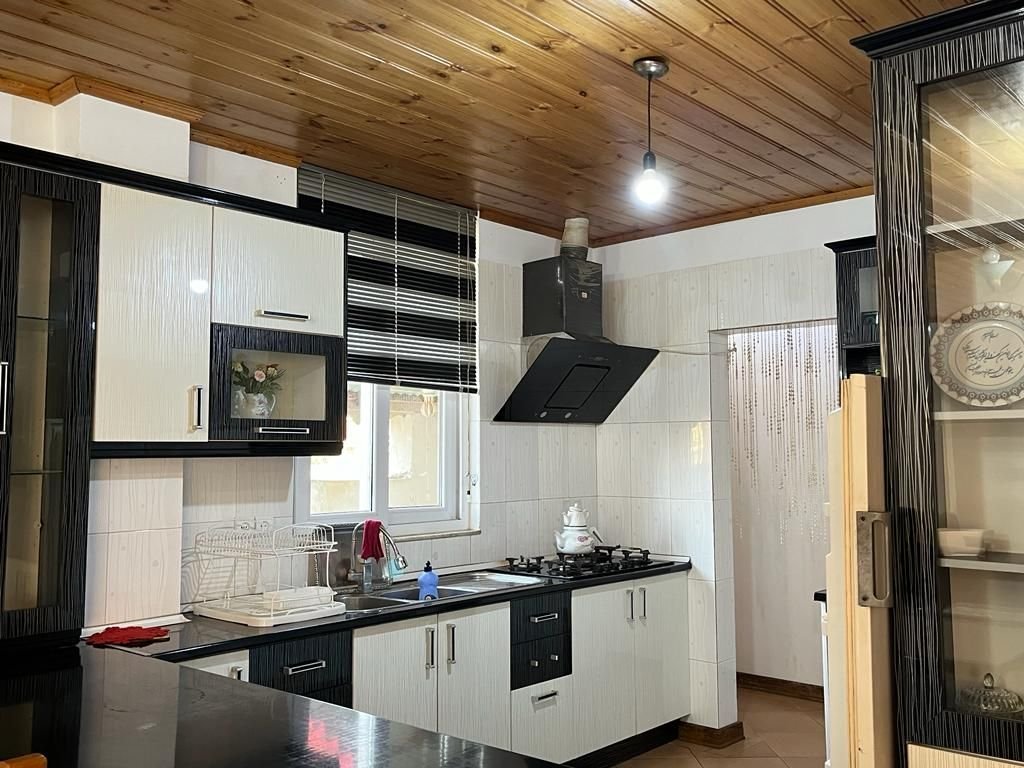 ویلا سه خوابه استخردار آبگرم رهنمایی